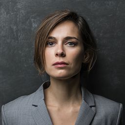 AI buyer persona defending an internal build against a proposed solution